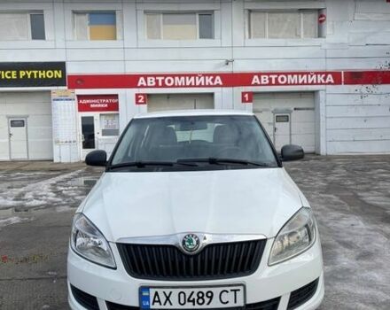 Білий Шкода Фабія, об'ємом двигуна 1.2 л та пробігом 150 тис. км за 4800 $, фото 1 на Automoto.ua
