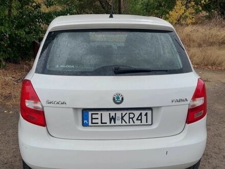 Білий Шкода Фабія, об'ємом двигуна 1.4 л та пробігом 511 тис. км за 1600 $, фото 1 на Automoto.ua