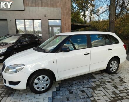 Білий Шкода Фабія, об'ємом двигуна 1 л та пробігом 222 тис. км за 6499 $, фото 1 на Automoto.ua