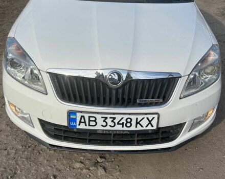 Белый Шкода Фабия, объемом двигателя 1.2 л и пробегом 192 тыс. км за 7000 $, фото 1 на Automoto.ua