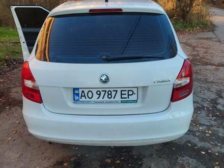 Белый Шкода Фабия, объемом двигателя 1.6 л и пробегом 259 тыс. км за 6300 $, фото 1 на Automoto.ua