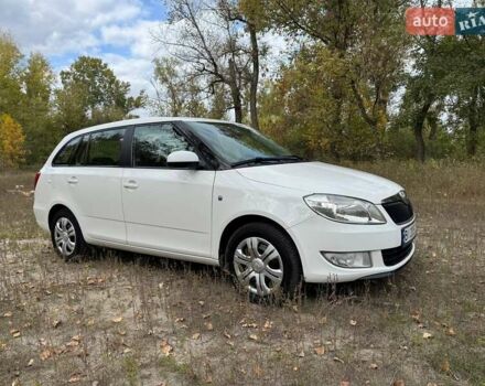 Білий Шкода Фабія, об'ємом двигуна 1.6 л та пробігом 149 тис. км за 6700 $, фото 1 на Automoto.ua