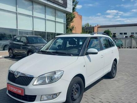 Білий Шкода Фабія, об'ємом двигуна 1.6 л та пробігом 276 тис. км за 6600 $, фото 1 на Automoto.ua