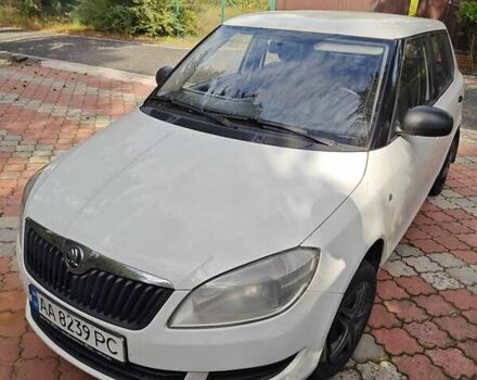 Білий Шкода Фабія, об'ємом двигуна 1.2 л та пробігом 215 тис. км за 4600 $, фото 1 на Automoto.ua