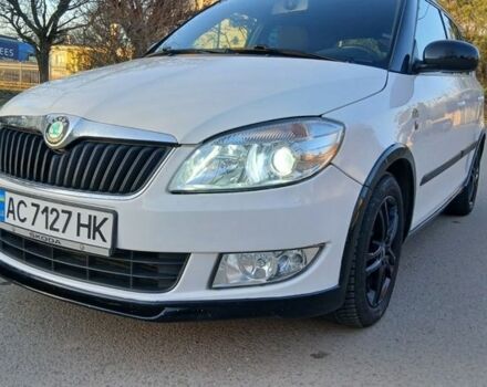 Білий Шкода Фабія, об'ємом двигуна 1.2 л та пробігом 159 тис. км за 6400 $, фото 1 на Automoto.ua