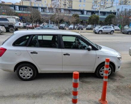 Білий Шкода Фабія, об'ємом двигуна 1.6 л та пробігом 215 тис. км за 5397 $, фото 1 на Automoto.ua