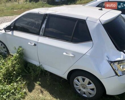 Белый Шкода Фабия, объемом двигателя 1 л и пробегом 245 тыс. км за 3000 $, фото 1 на Automoto.ua
