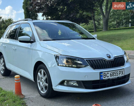 Белый Шкода Фабия, объемом двигателя 1.42 л и пробегом 190 тыс. км за 8500 $, фото 1 на Automoto.ua