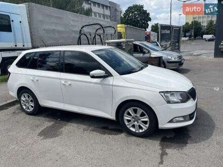 Шкода Фабия 2015 в Львове на Automoto.ua Белый Шкода Фабия, объемом двигателя 1.4 л и пробегом 273 тыс. км за 7000 $, фото 1 на Automoto.ua