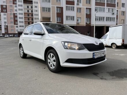 Шкода Фабия 2017 в Вишневом на Automoto.ua Белый Шкода Фабия, объемом двигателя 1 л и пробегом 208 тыс. км за 6500 $, фото 1 на Automoto.ua