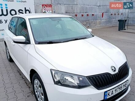 Білий Шкода Фабія, об'ємом двигуна 1 л та пробігом 205 тис. км за 5700 $, фото 1 на Automoto.ua