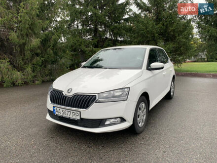 Шкода Фабия 2019 в Белой Церкве на Automoto.ua Белый Шкода Фабия, объемом двигателя 1 л и пробегом 96 тыс. км за 9000 $, фото 1 на Automoto.ua
