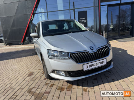 Шкода Фабия 2020 в Хмельницком на Automoto.ua Белый Шкода Фабия, объемом двигателя 1.6 л и пробегом 66 тыс. км за 630000 $, фото 1 на Automoto.ua