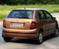Бежевый Шкода Фабия, объемом двигателя 1.4 л и пробегом 220 тыс. км за 2900 $, фото 3 на Automoto.ua