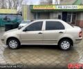 Бежевый Шкода Фабия, объемом двигателя 1.2 л и пробегом 229 тыс. км за 3200 $, фото 7 на Automoto.ua