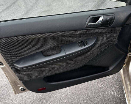 Бежевий Шкода Фабія, об'ємом двигуна 1.4 л та пробігом 271 тис. км за 3450 $, фото 7 на Automoto.ua