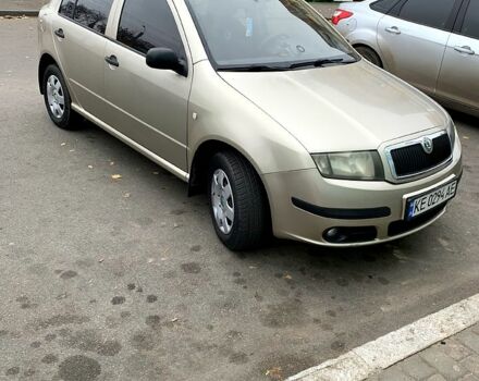 Бежевый Шкода Фабия, объемом двигателя 1.2 л и пробегом 177 тыс. км за 4500 $, фото 4 на Automoto.ua