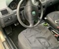 Бежевый Шкода Фабия, объемом двигателя 1.2 л и пробегом 177 тыс. км за 4500 $, фото 1 на Automoto.ua