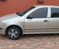 Бежевий Шкода Фабія, об'ємом двигуна 1.2 л та пробігом 400 тис. км за 2950 $, фото 4 на Automoto.ua