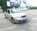 Бежевый Шкода Фабия, объемом двигателя 1.2 л и пробегом 165 тыс. км за 3998 $, фото 1 на Automoto.ua