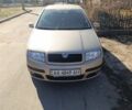 Бежевый Шкода Фабия, объемом двигателя 1.4 л и пробегом 340 тыс. км за 2584 $, фото 1 на Automoto.ua
