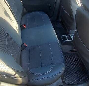 Бежевый Шкода Фабия, объемом двигателя 1.2 л и пробегом 197 тыс. км за 3900 $, фото 9 на Automoto.ua