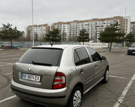 Бежевый Шкода Фабия, объемом двигателя 1.2 л и пробегом 400 тыс. км за 3500 $, фото 5 на Automoto.ua