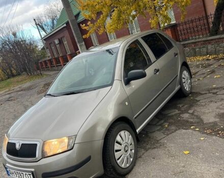 Бежевый Шкода Фабия, объемом двигателя 1.2 л и пробегом 140 тыс. км за 3300 $, фото 5 на Automoto.ua