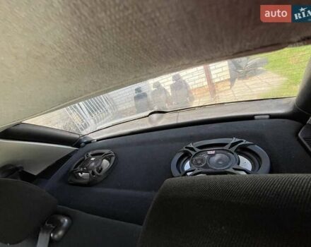 Бежевый Шкода Фабия, объемом двигателя 1.2 л и пробегом 236 тыс. км за 3550 $, фото 16 на Automoto.ua