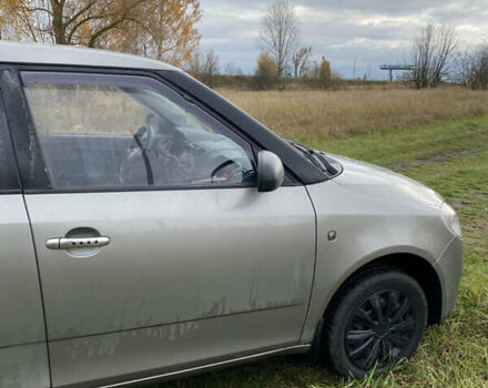 Шкода Фабия 2007 в Барышевке на Automoto.ua Бежевый Шкода Фабия, объемом двигателя 1.2 л и пробегом 154 тыс. км за 4000 $, фото 15 на Automoto.ua