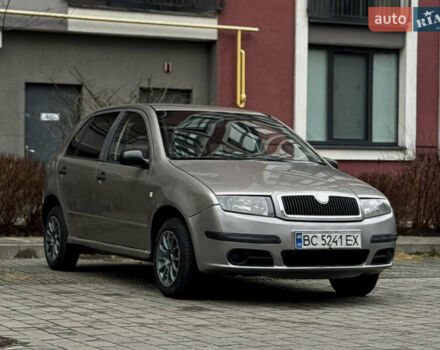 Бежевый Шкода Фабия, объемом двигателя 1.2 л и пробегом 208 тыс. км за 2000 $, фото 9 на Automoto.ua