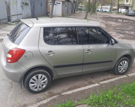 Бежевый Шкода Фабия, объемом двигателя 1.4 л и пробегом 220 тыс. км за 4899 $, фото 3 на Automoto.ua