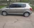 Бежевый Шкода Фабия, объемом двигателя 1.4 л и пробегом 220 тыс. км за 4899 $, фото 1 на Automoto.ua