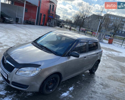 Бежевый Шкода Фабия, объемом двигателя 1.2 л и пробегом 217 тыс. км за 3600 $, фото 11 на Automoto.ua