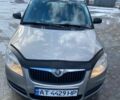 Бежевый Шкода Фабия, объемом двигателя 1.2 л и пробегом 216 тыс. км за 3800 $, фото 1 на Automoto.ua