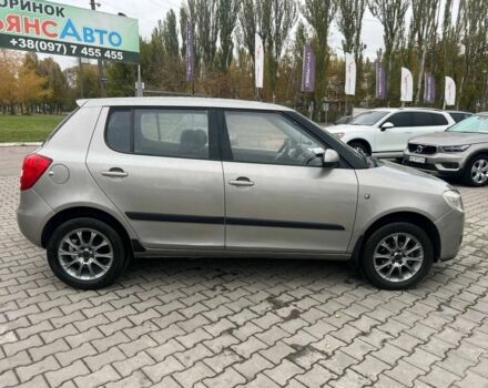 Шкода Фабия 2007 в Кривом Роге на Automoto.ua Бежевый Шкода Фабия, объемом двигателя 1.4 л и пробегом 202 тыс. км за 5500 $, фото 6 на Automoto.ua