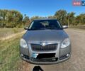 Бежевый Шкода Фабия, объемом двигателя 1.4 л и пробегом 264 тыс. км за 3900 $, фото 1 на Automoto.ua