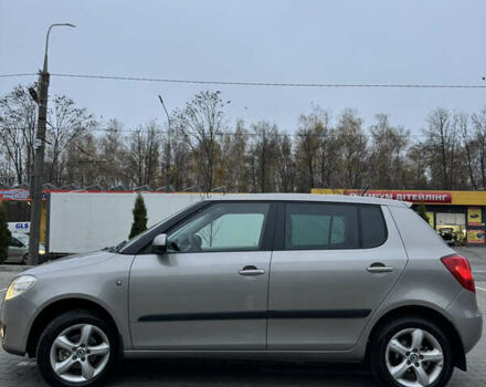 Бежевый Шкода Фабия, объемом двигателя 1.6 л и пробегом 190 тыс. км за 6500 $, фото 8 на Automoto.ua