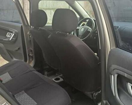 Бежевий Шкода Фабія, об'ємом двигуна 1.39 л та пробігом 243 тис. км за 4499 $, фото 9 на Automoto.ua