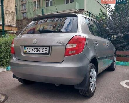 Бежевий Шкода Фабія, об'ємом двигуна 1.4 л та пробігом 153 тис. км за 4900 $, фото 8 на Automoto.ua