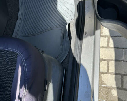 Бежевый Шкода Фабия, объемом двигателя 1.39 л и пробегом 220 тыс. км за 5400 $, фото 13 на Automoto.ua