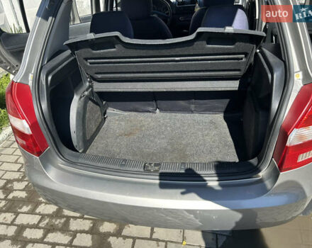 Бежевый Шкода Фабия, объемом двигателя 1.39 л и пробегом 220 тыс. км за 5400 $, фото 25 на Automoto.ua