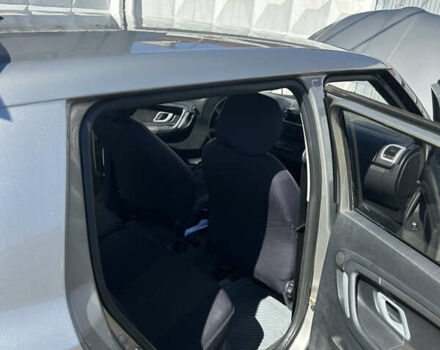 Бежевый Шкода Фабия, объемом двигателя 1.39 л и пробегом 220 тыс. км за 5400 $, фото 26 на Automoto.ua