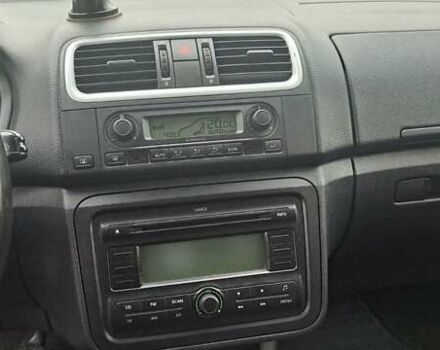 Бежевий Шкода Фабія, об'ємом двигуна 1.39 л та пробігом 243 тис. км за 4499 $, фото 7 на Automoto.ua