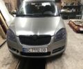 Бежевий Шкода Фабія, об'ємом двигуна 1.4 л та пробігом 230 тис. км за 2498 $, фото 1 на Automoto.ua
