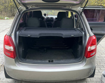 Бежевый Шкода Фабия, объемом двигателя 1.2 л и пробегом 185 тыс. км за 4950 $, фото 7 на Automoto.ua