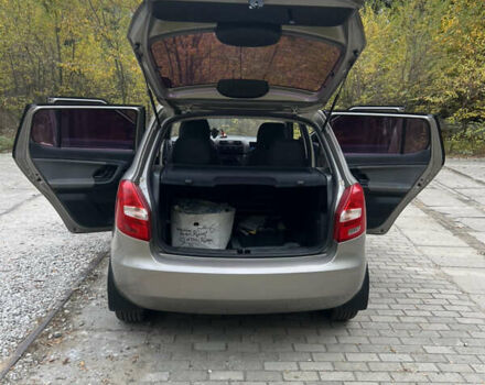 Бежевый Шкода Фабия, объемом двигателя 1.2 л и пробегом 185 тыс. км за 4950 $, фото 14 на Automoto.ua