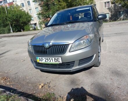 Бежевый Шкода Фабия, объемом двигателя 1.2 л и пробегом 205 тыс. км за 4000 $, фото 1 на Automoto.ua