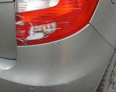 Бежевый Шкода Фабия, объемом двигателя 1.4 л и пробегом 160 тыс. км за 4500 $, фото 4 на Automoto.ua