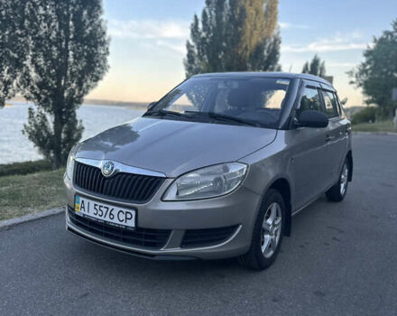 Бежевий Шкода Фабія, об'ємом двигуна 1.2 л та пробігом 340 тис. км за 5200 $, фото 1 на Automoto.ua
